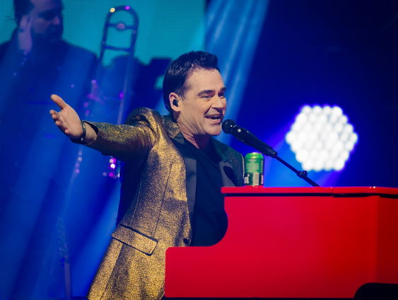 Jeroen van der Boom in zomerse sferen!