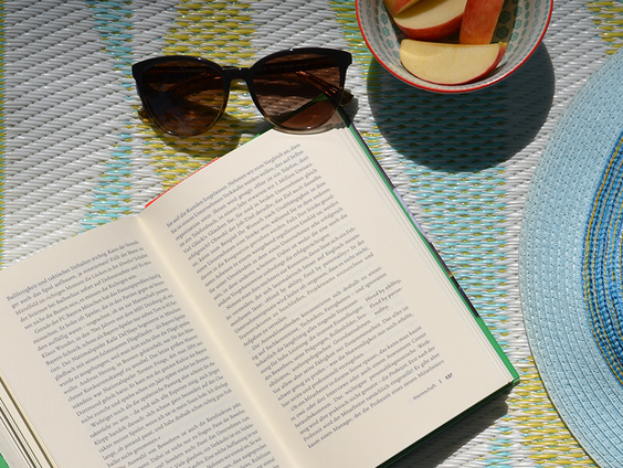 Deze boeken mogen zo de vakantiekoffer in!