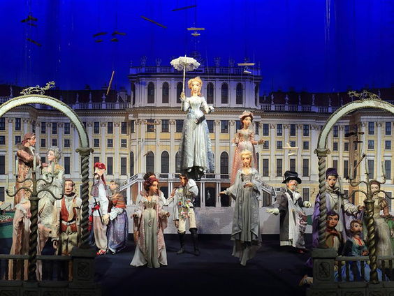 Het Nederlands Marionettentheater bestaat 100 jaar!