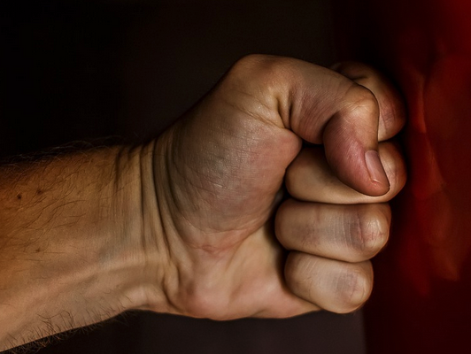 Soms moet je een vuist maken