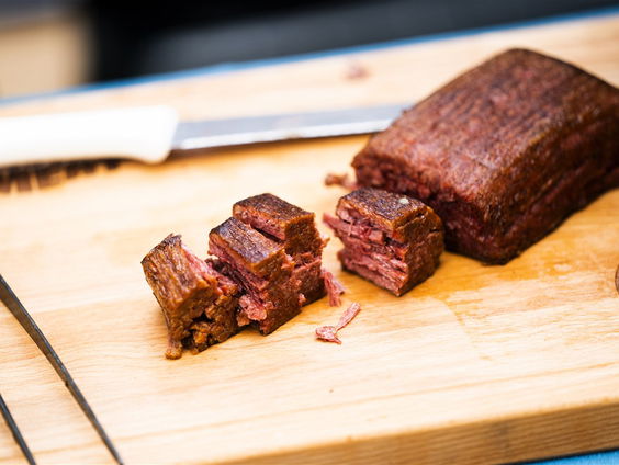 Waarom eten we in Nederland nog geen kweekvlees?