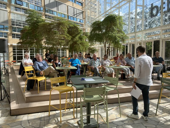 Bert geeft de antwoorden van VakantieVerslaggever De Zomerquiz