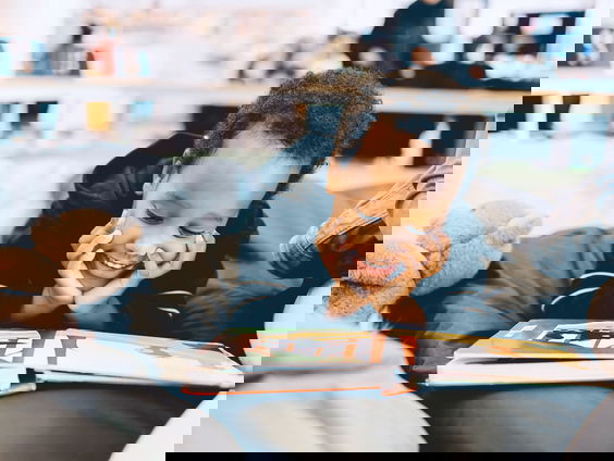 De Nationale Voorleesdagen 2022: deze boeken zijn ook leuk voor volwassenen!