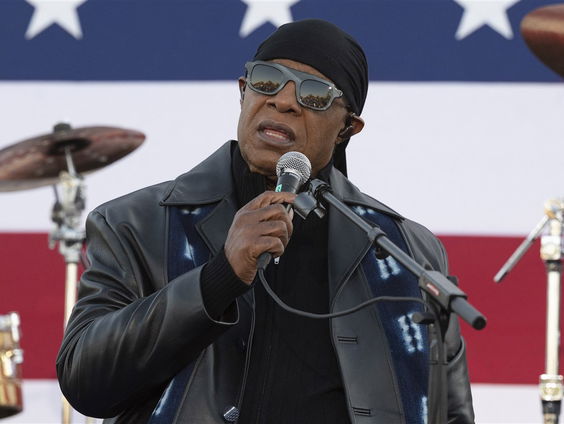 Stevie Wonder: Swing low...