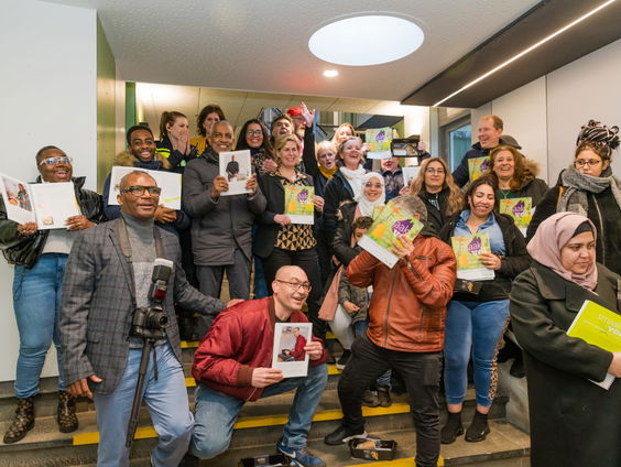 Het kookboek van de L-flat is klaar!