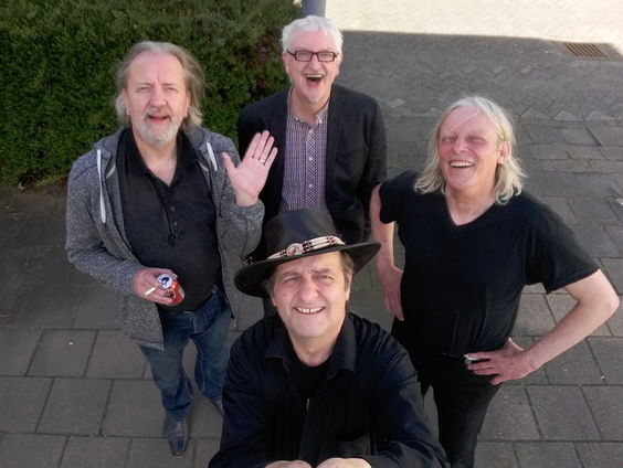 Noodweer: 'Wij wilden eigen helemaal niet in discotheken optreden'