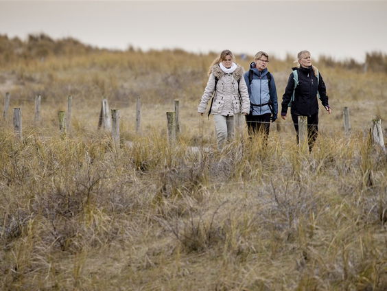 Boswachter Chris let op peuken en barbecues in de droogte