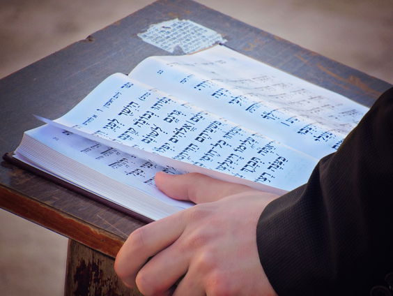 Take me back to 'The old landmark' - James Brown & The Blues Brothers