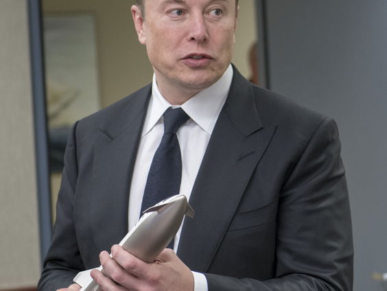 Alles wat Elon Musk aanraakt, gaat naar de maan.