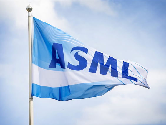 Waarom wil het kabinet ASML in Nederland houden?