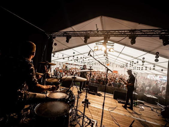 DROCK band maakt liedjes in Twents Dialect