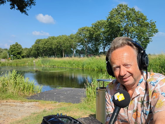 Maarten van der Weijden-journaal: BertOp5 volgt de Elfstedentriatlon van dag tot dag