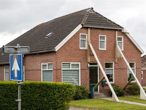 Tien jaar na aardbeving Huizinge toch verbinden, erkennen en vertrouwen