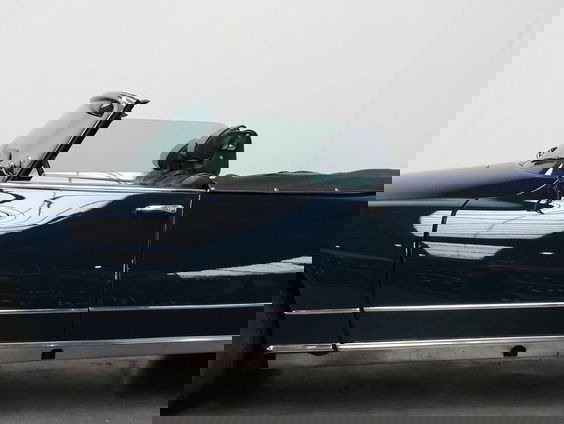 Henk Visscher verzamelt oldtimers... hij heeft er nu al meer dan 70!