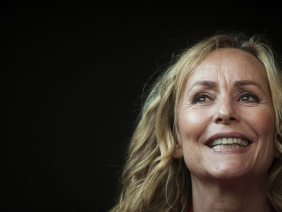 Angela Groothuizen is te zien in de nieuwe talentenjacht show 'The Talent Scouts'