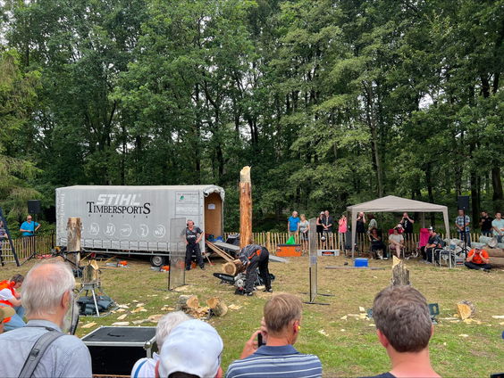 Fabian Meesters vanaf het houthakkersfeest in Lage Vuursche