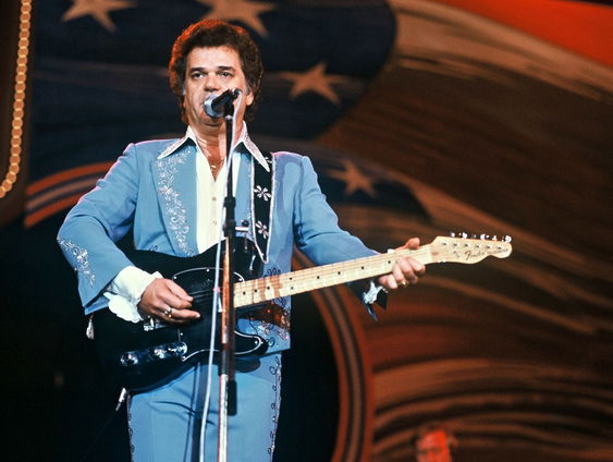 Country Roads: Conway Twitty