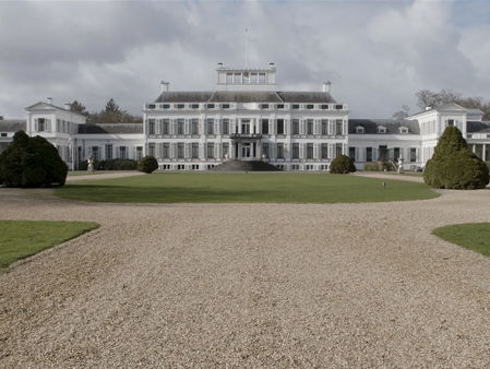 Frans Bromet maakte de documentaire ’Het nieuwe Soestdijk’