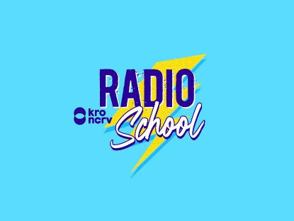 Sanne Huisman van KRO-NCRV radioschool bezoekt een landwinkel