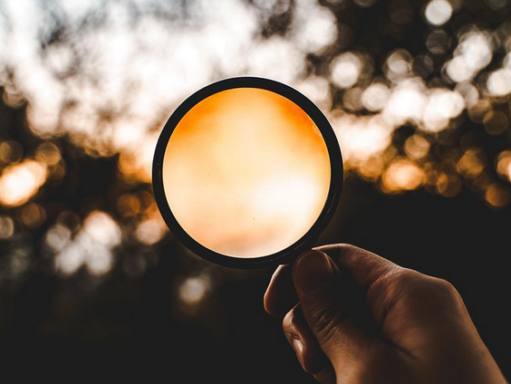 Neem jezelf eens onder de loep