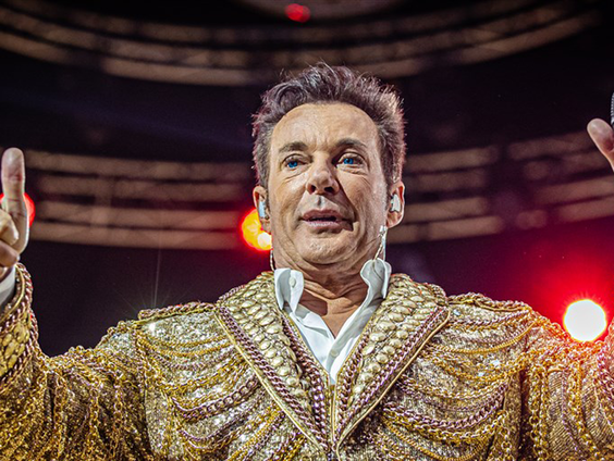 Gerard Jolings verjaardag met superfan Antoinette