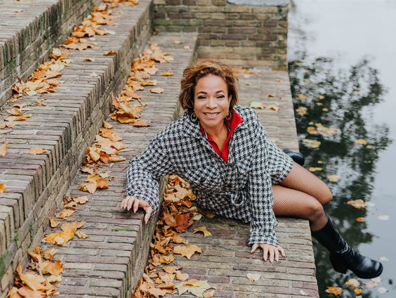 Bellen met Nurlaila Karim over The Bodyguard