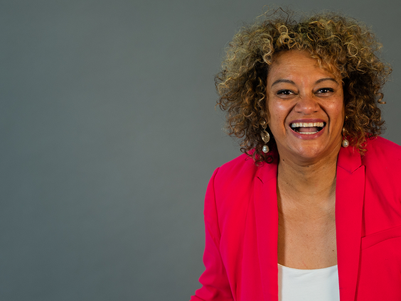 Lucinda Douglas kookt de hele zomer voor onbekende buurtgenoten