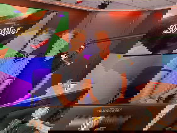 Ron Kas over de Nederlands-Indische uitzending van Adres Onbekend in Den Haag