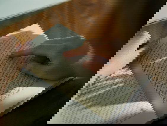 Paméla Melkert helpt laaggeletterde mensen op het leerplein