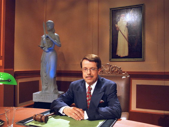 Ton den Boon over de taal van De Rijdende Rechter