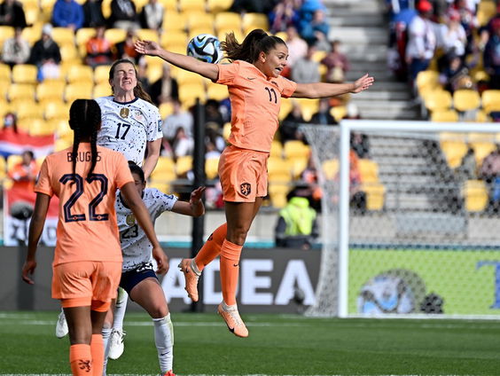 Barbara Barend over het WK Vrouwenvoetbal!