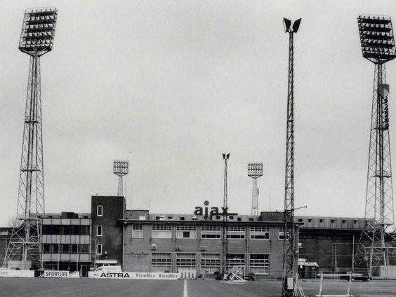 Menno de Galan over 'De nieuwe eeuw van Ajax'