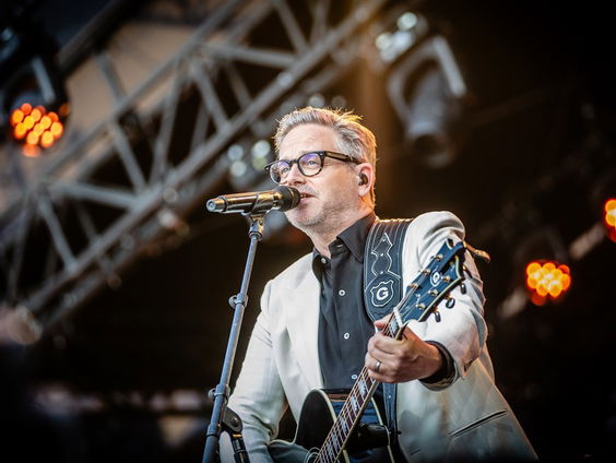 Guus Meeuwis heeft leuk nieuws!