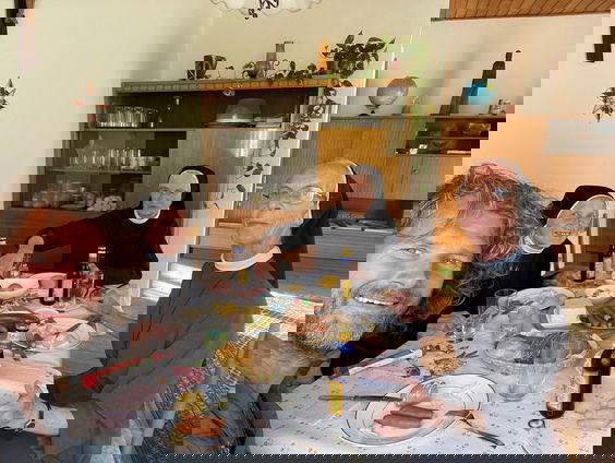 Update: Barry is te voet in Slovenië aangekomen