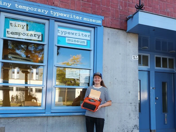 Het huis van Simon van Vliet uit Eindhoven staat vol met typemachines