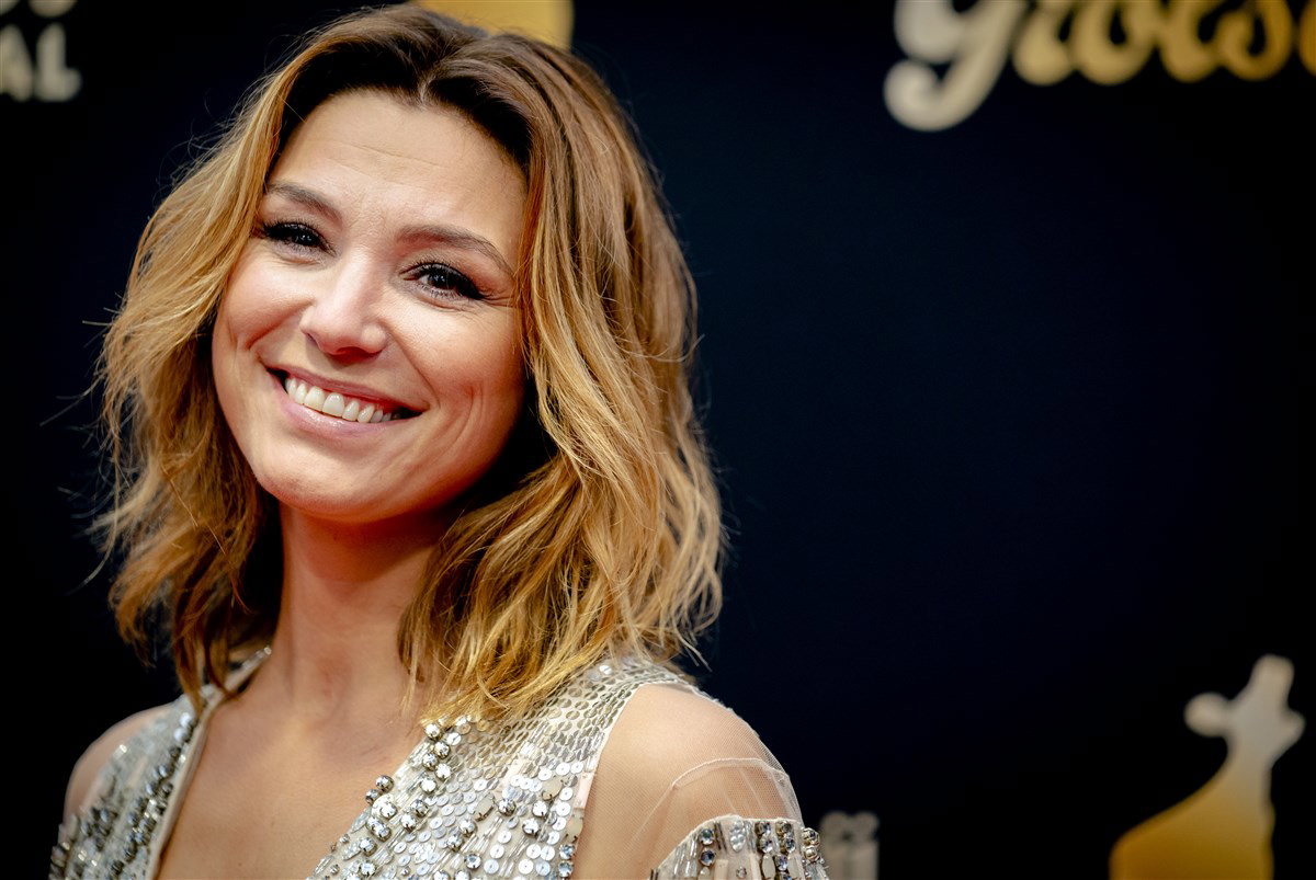 Evi Hanssen over haar theatershow 'Sinds ik niet meer drink' | NPO Radio 5