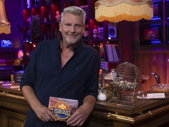Sybrand Niessen over het nieuwe seizoen van de MAX Pubquiz