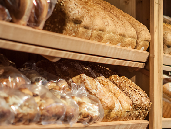 Bakker Richard denkt niet in problemen en opent een nieuwe bakkerij