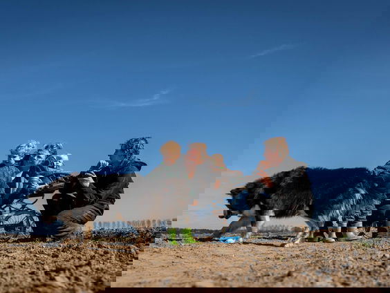 Louise van den Broek fotografeert uitstervend boerenleven in de Noordoostpolder