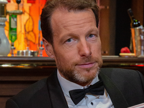 Herman van der Zandt over 25 jaar Met Het Mes Op Tafel