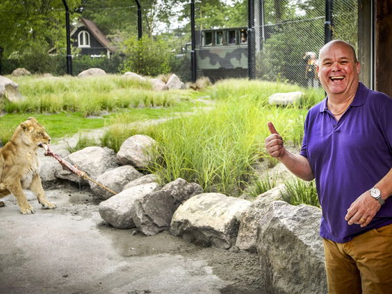 Het nieuwe kookboek 'Moeten, Mogen & Uitsloven' van Paul & Kas de Leeuw is uit!