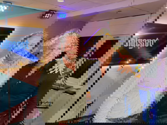 Dries Roelvink over nieuwe single 'Wordt 't ja, wordt 't nee' bij Volgspot