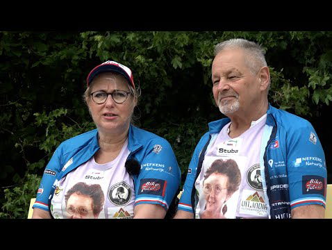 Margreet en Theo Bootsma lopen onder de naam 'Team Bikkel' tweemaal de Alpe d'Huzes!