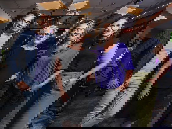 Eline Bakker over haar prachtige nummer "Door En Door Goed"