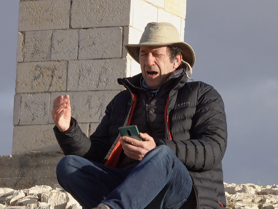 Kijktip: docu 'God schittert door afwezigheid'