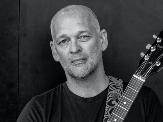 Volgspot: David Middelhoff over zijn solosingle 'Alles Klaarde'