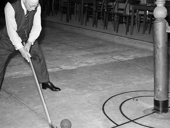 Kolven op het kerkhof