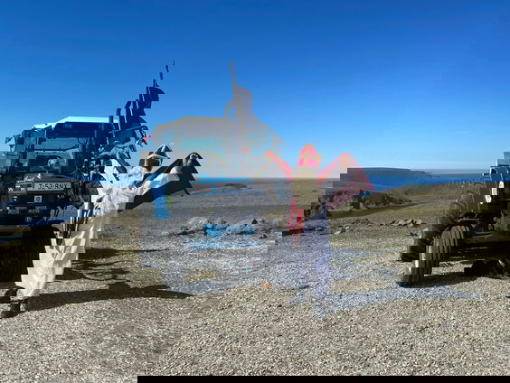 Onderweg met Boer Paul: Aangekomen op de Noordkaap met zijn trekker!