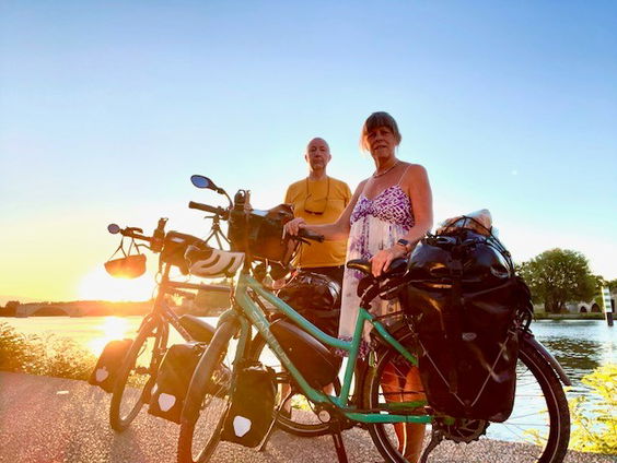 VakantieVerslaggever Marianne Riksen fietst naar huis vanuit Avignon