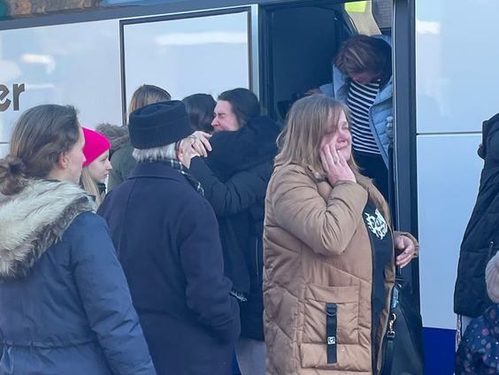Johan Pouw rijdt Oekraïners naar Nederland